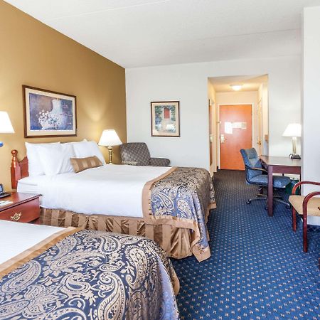 Hotel Wingate By Wyndham Atlanta/Six Flags Austell Extérieur photo