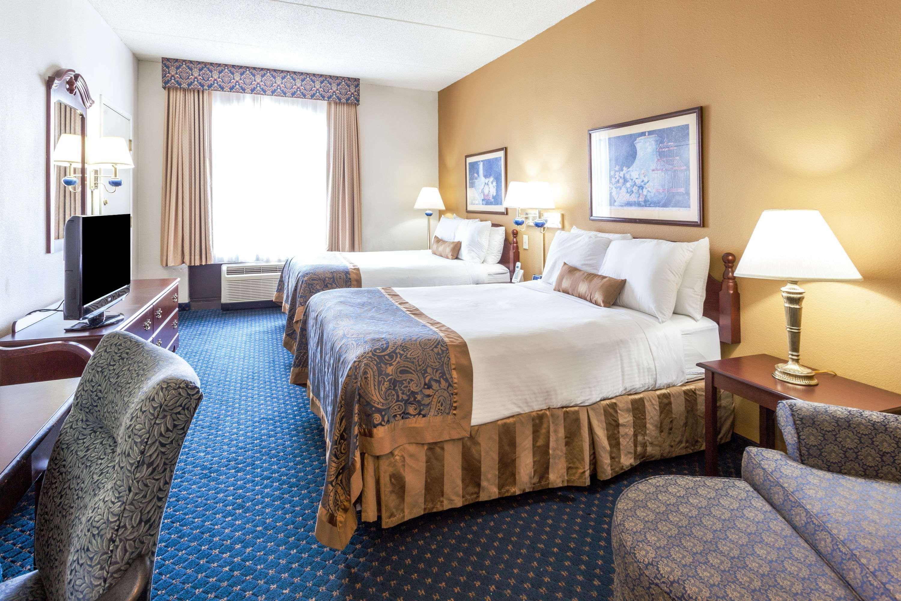 Hotel Wingate By Wyndham Atlanta/Six Flags Austell Extérieur photo