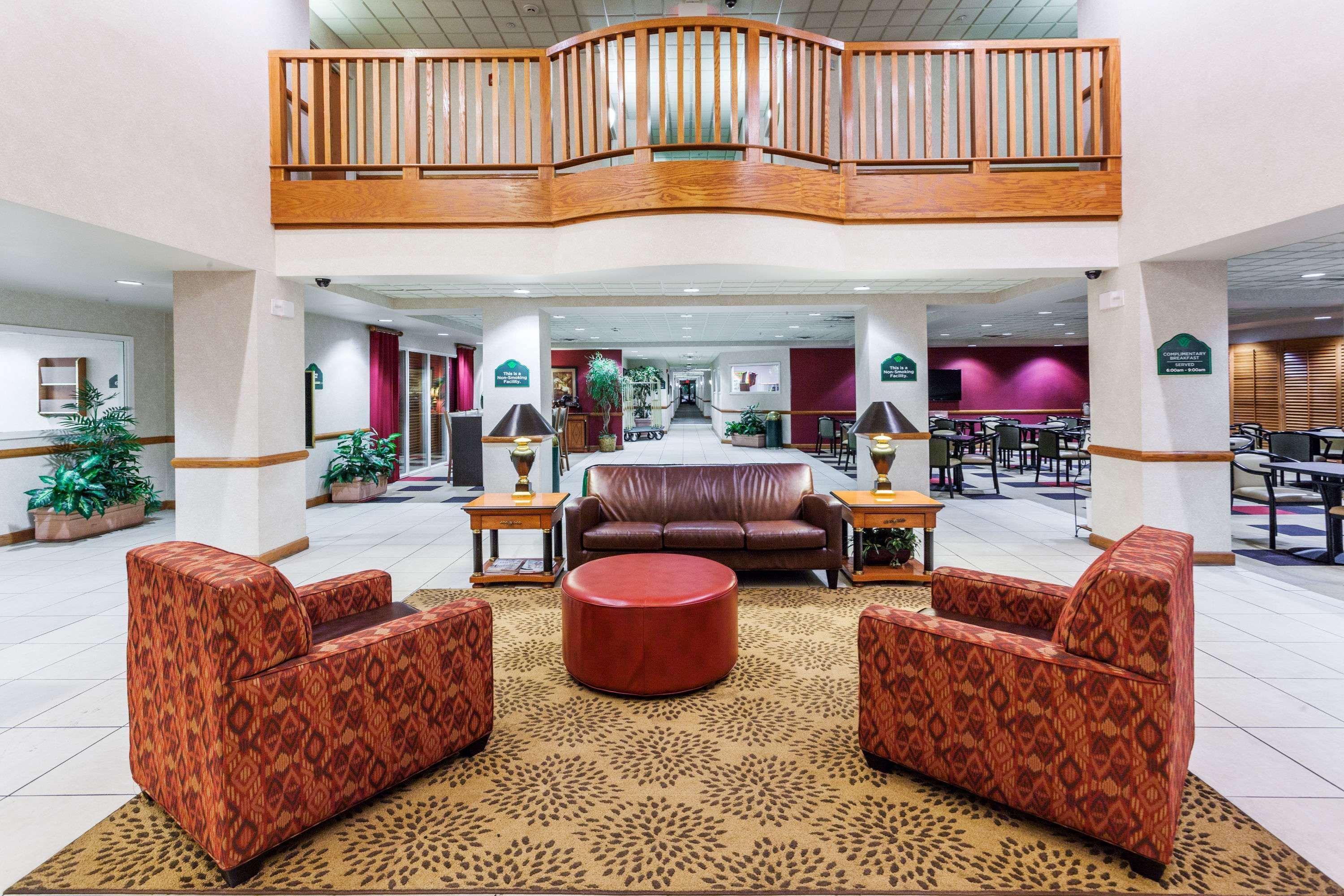Hotel Wingate By Wyndham Atlanta/Six Flags Austell Extérieur photo