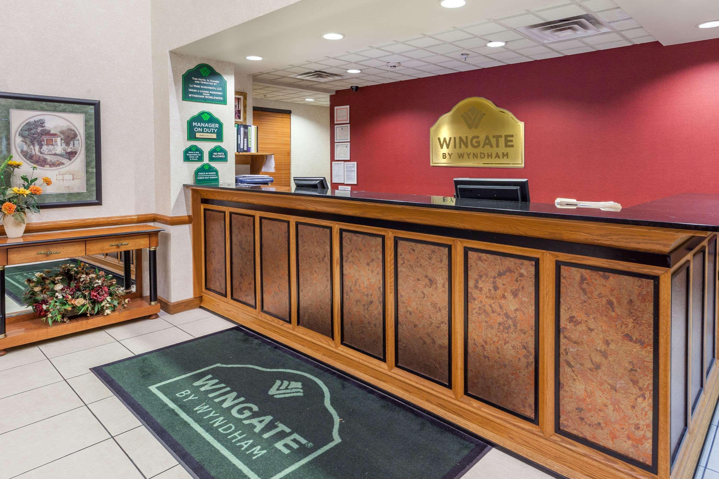 Hotel Wingate By Wyndham Atlanta/Six Flags Austell Extérieur photo